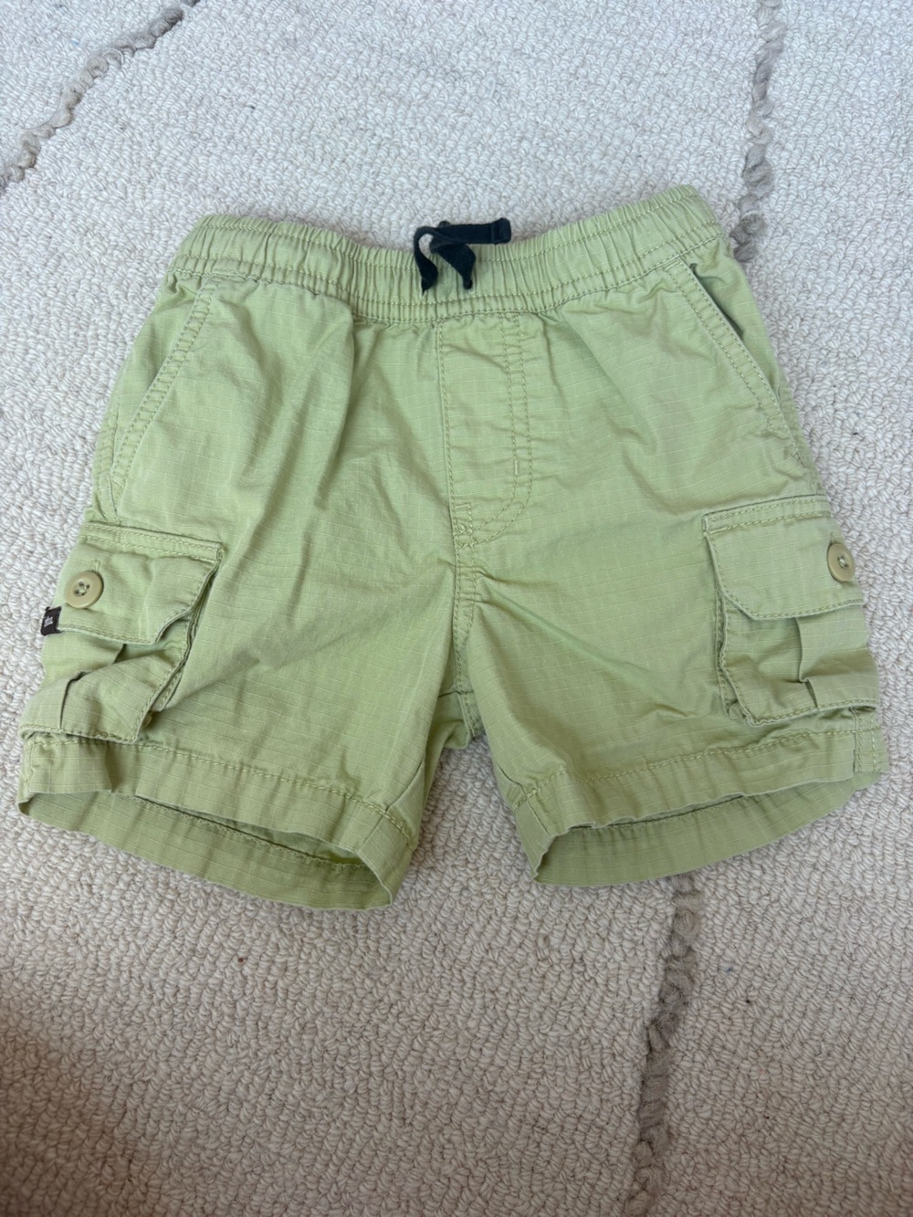 TEA COLLECTION | Light Green Cargo Shorts - EUC
